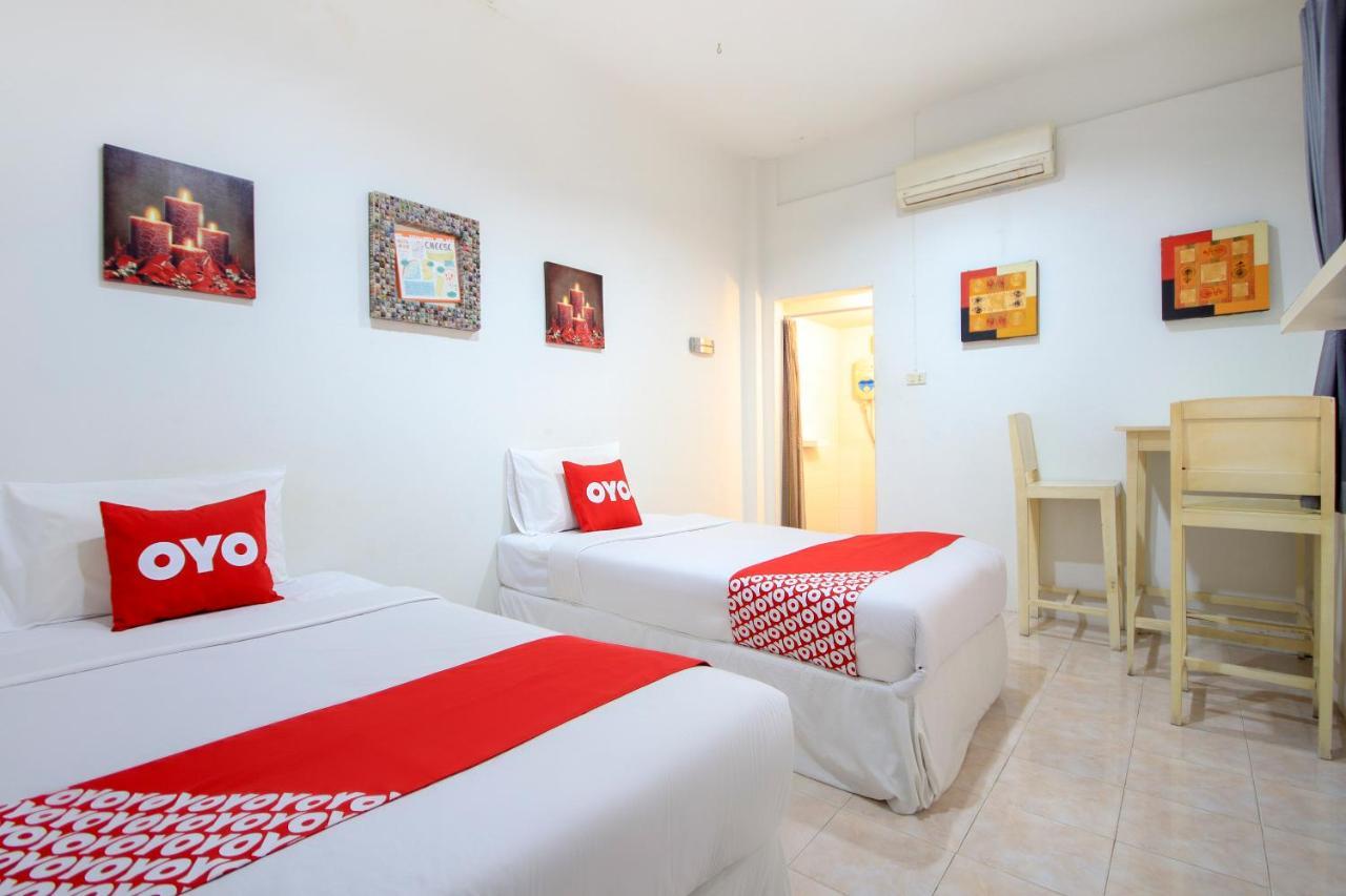 Oyo 1054 Phuket Backpacker Hostel Exterior foto
